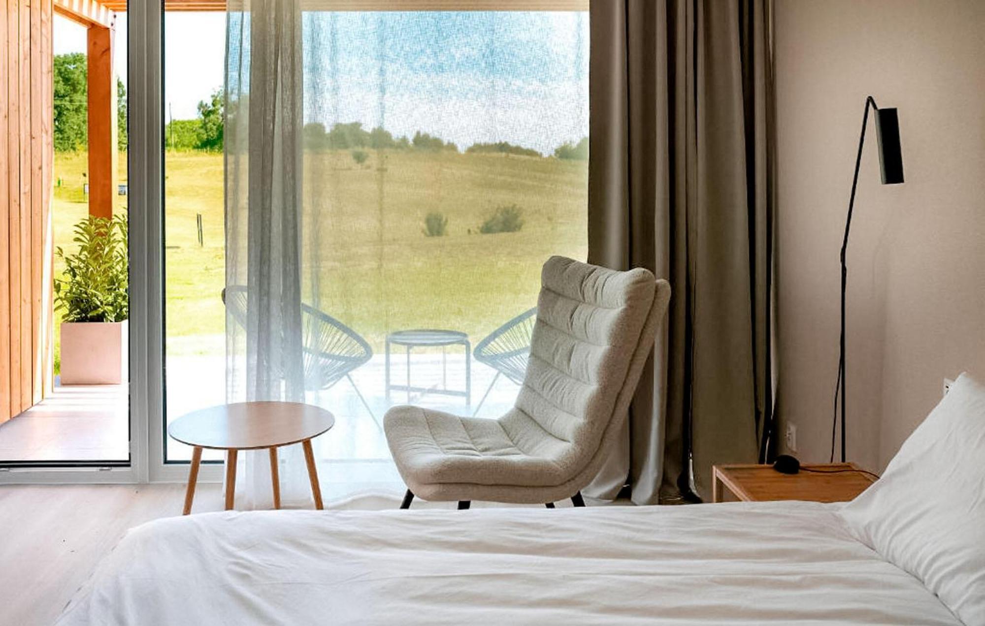 1 Bedroom Awesome Apartment In Binowo Esterno foto
